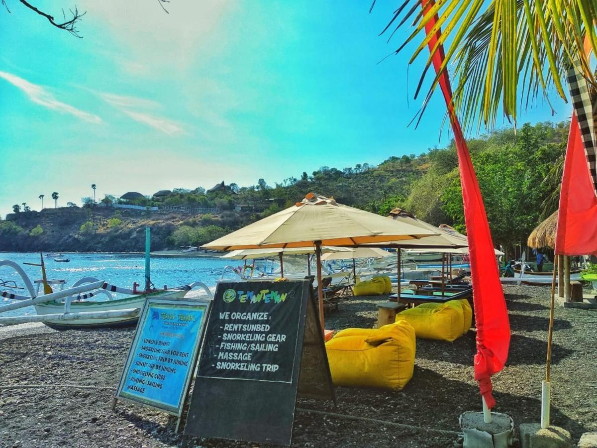 Coconut Beach Bungalows & Warung Amed Exteriör bild